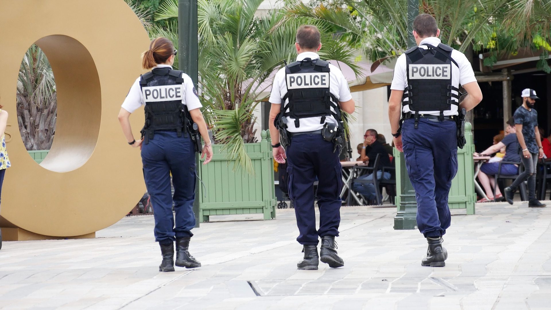 police-2673363_1920